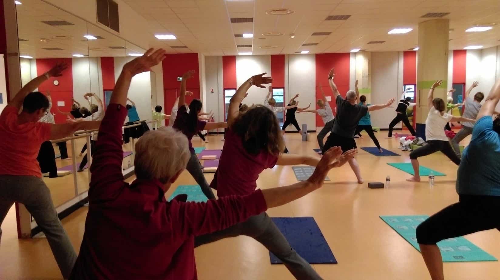 Seance de stretching postural